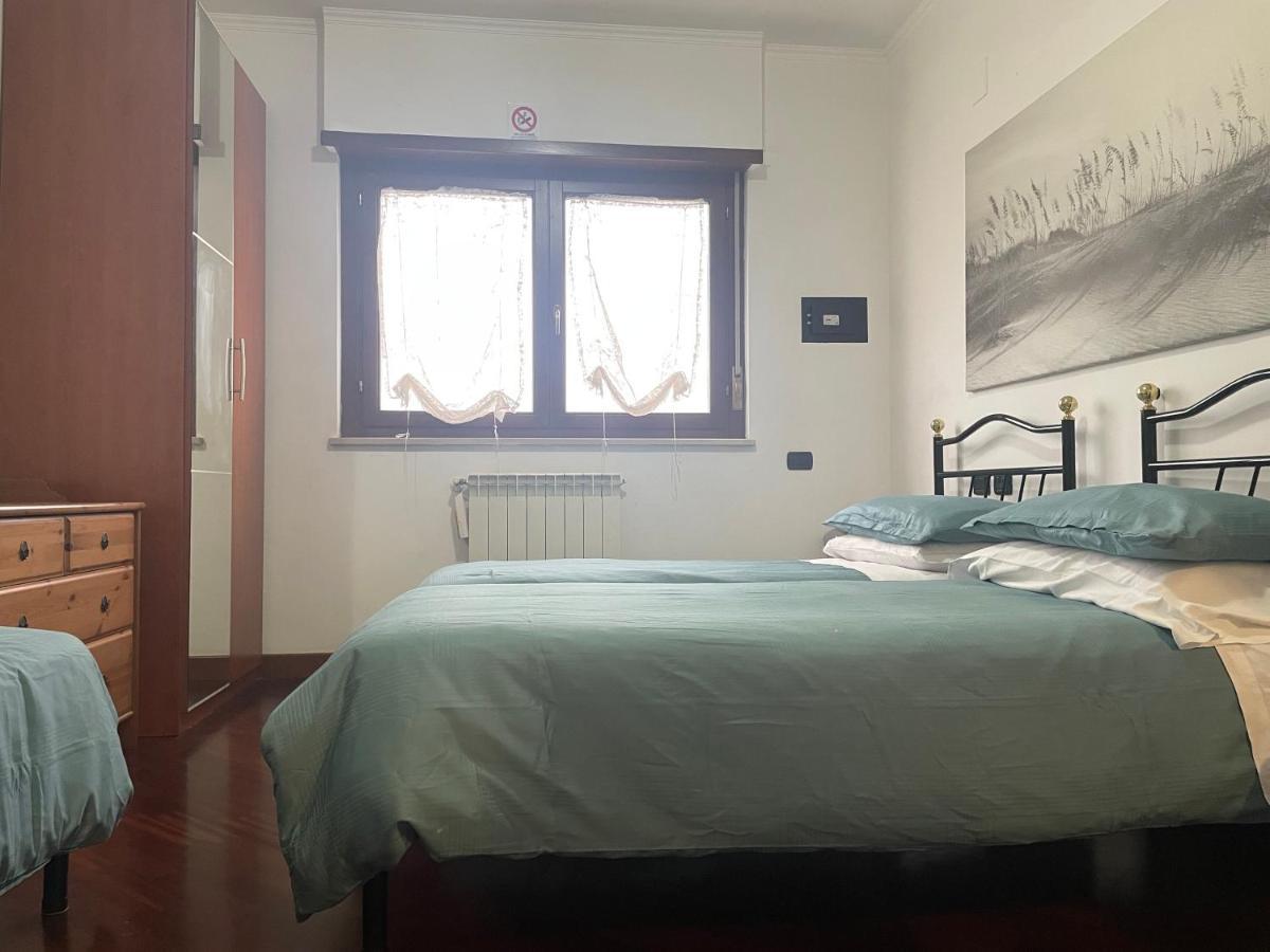 Bed and Breakfast Bb Nuova Fiera Di Roma à Fiumicino Extérieur photo